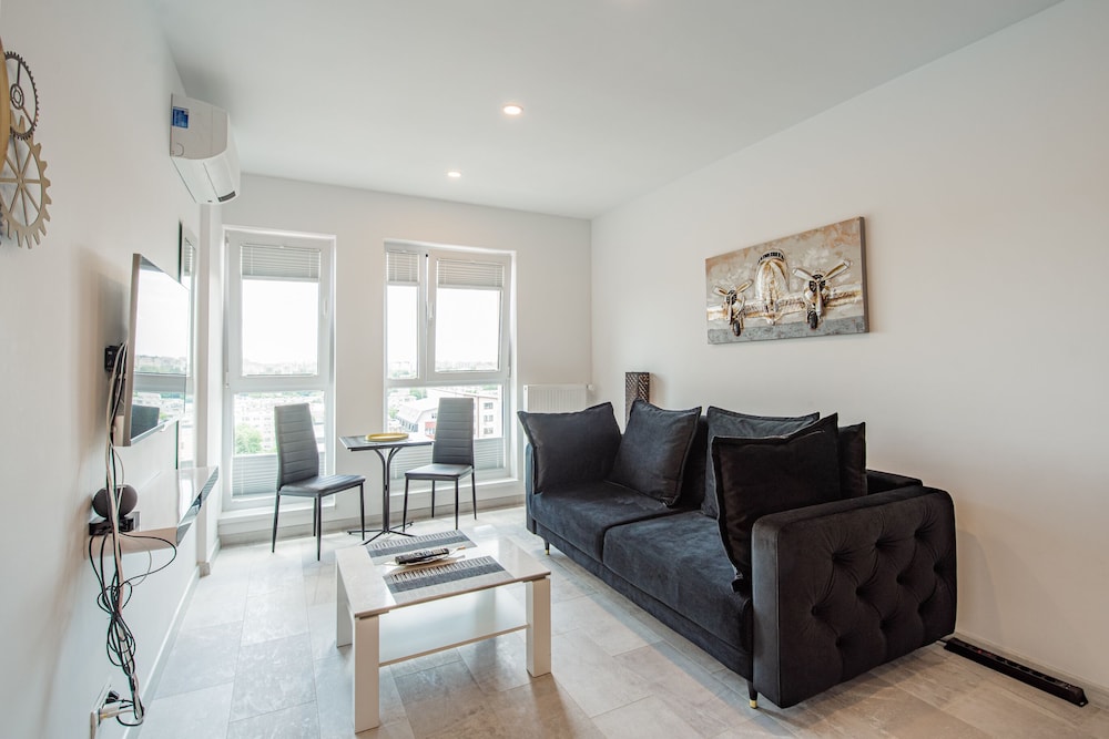 cozy penthousestudio cityview w12