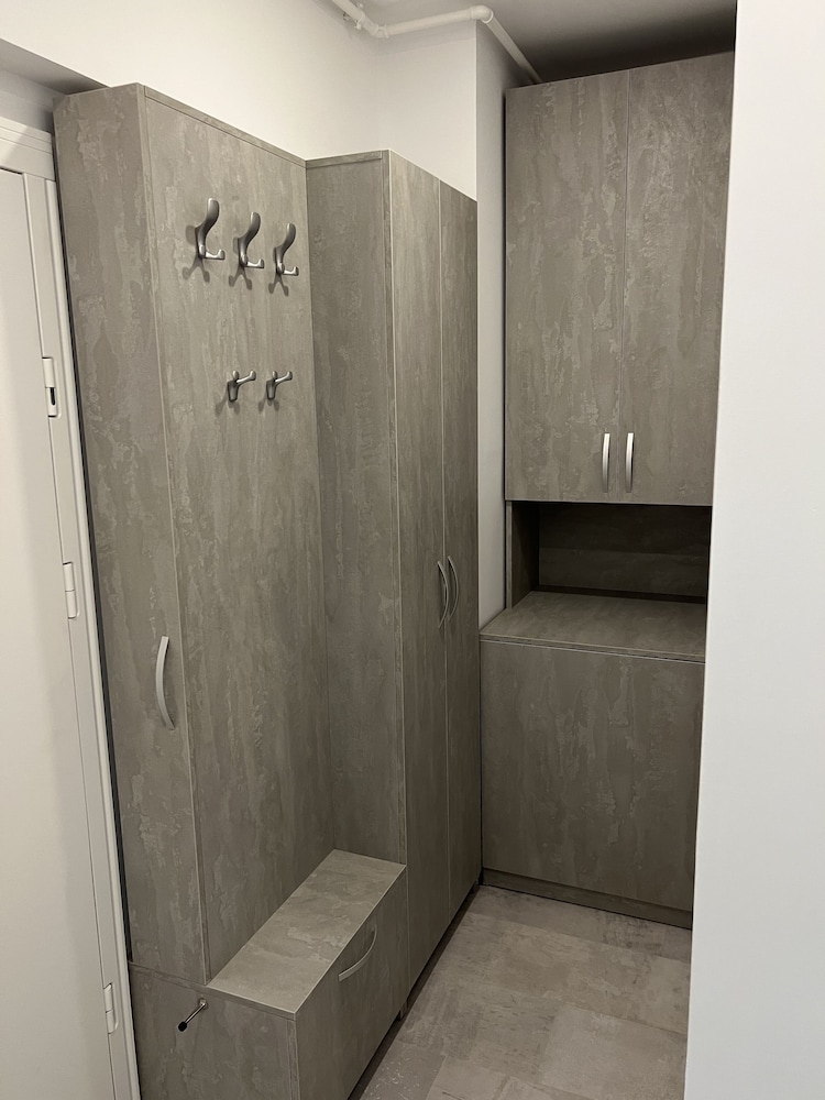 fancy penthousestudio lakeview w10