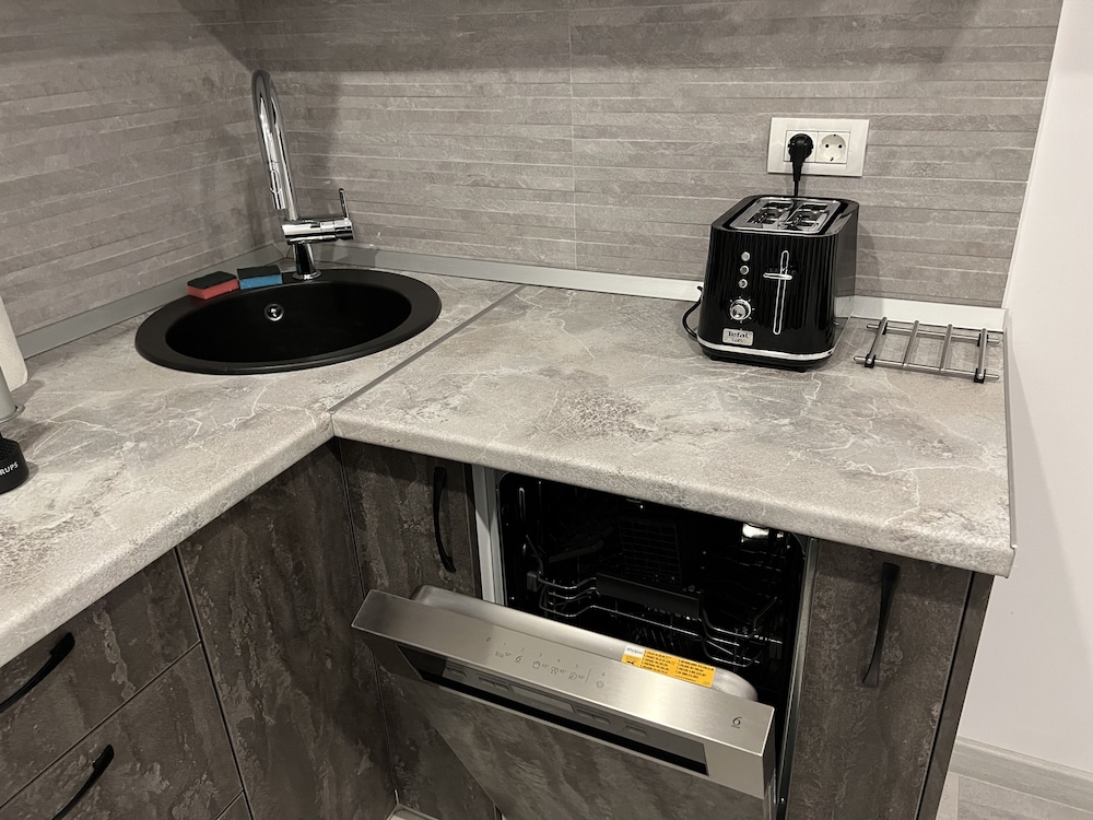 fancy penthousestudio lakeview w10