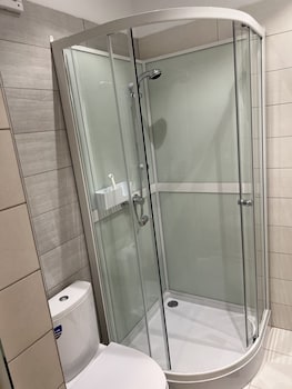 stunning 3 room penthouse w10 w11