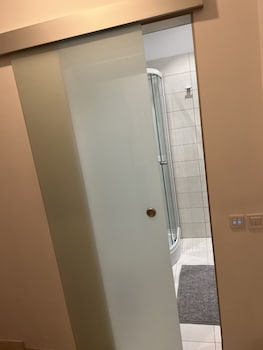 stunning 3 room penthouse w10 w11