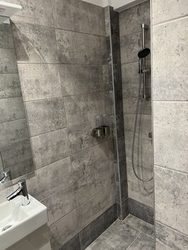 stunning 3 room penthouse w10 w11