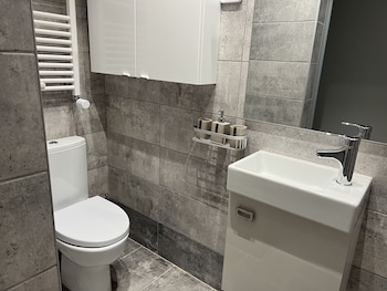 stunning 3 room penthouse w10 w11