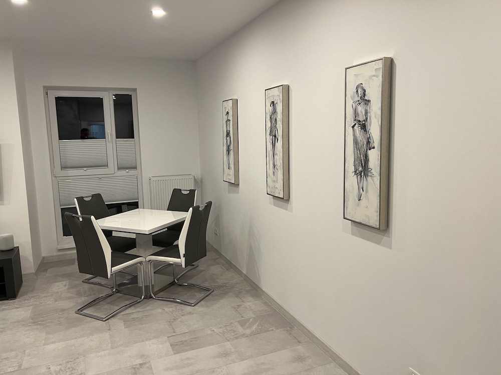 stunning 3 room penthouse w10 w11