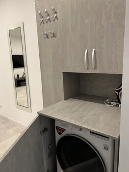 stunning 3 room penthouse w10 w11