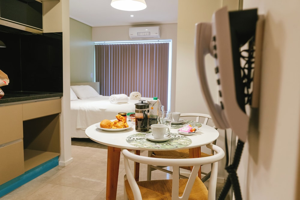 le montreal apart hotel