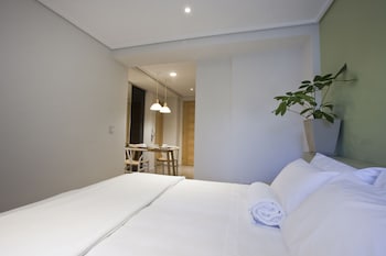 le montreal apart hotel
