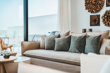 Periyiali Konnos Villas Beach Resort,,5 star