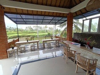 thantha serenity resort