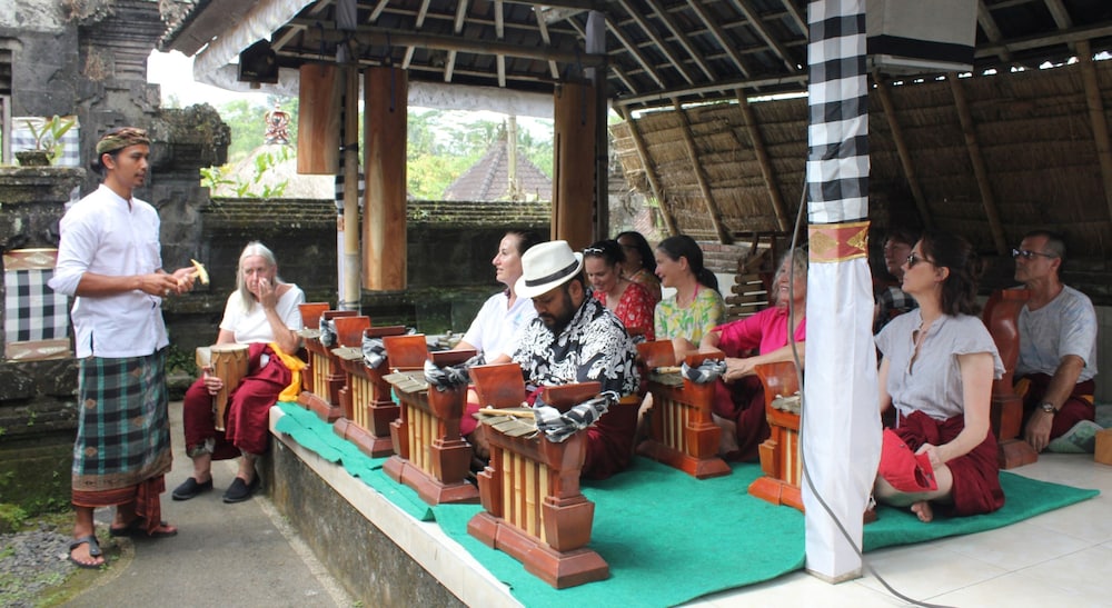 thantha serenity resort