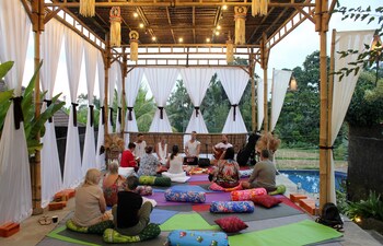 thantha serenity resort