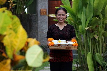 thantha serenity resort