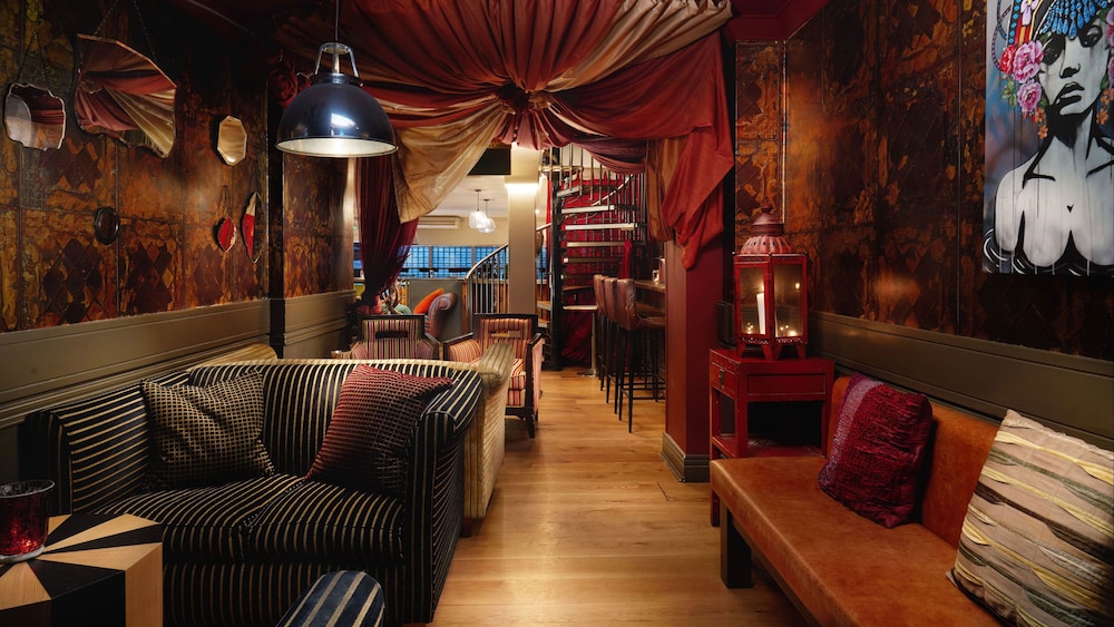 berkeley square hotel
