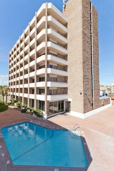 padre south hotel on the beach