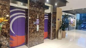 fox lite grogol jakarta