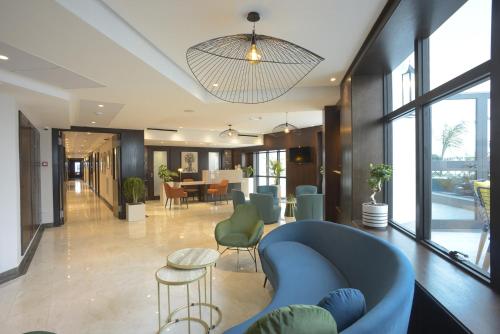 maia hotel suites