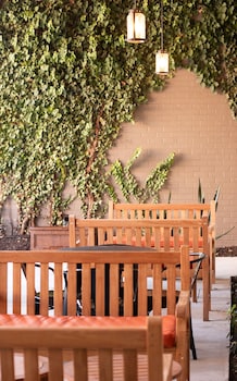 inns of virginia falls church