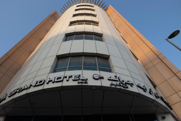 mra grand hotel