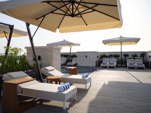 doubletree by hilton muscat qurum