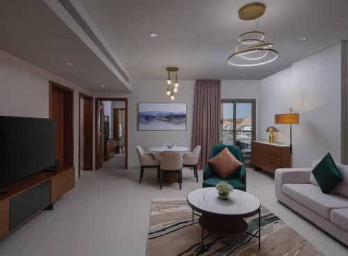 doubletree by hilton muscat qurum
