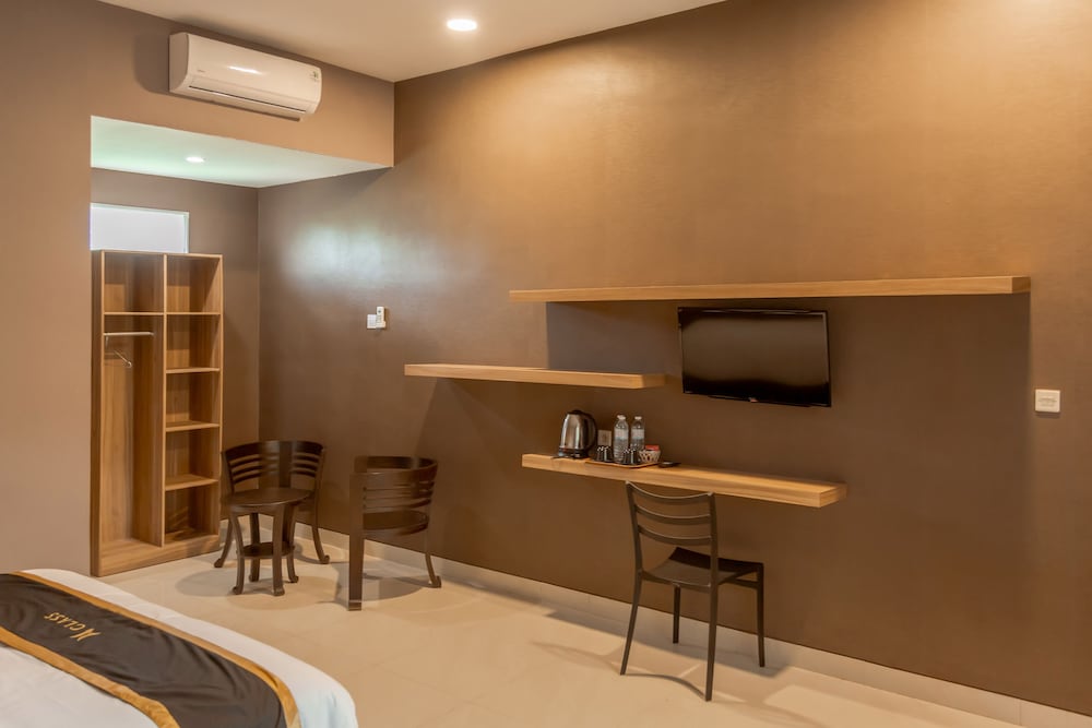 class premium guest house