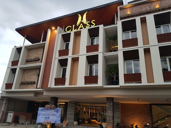 class premium guest house