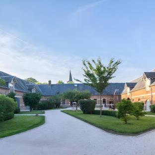 Domaine Des Lumieres,,3 star