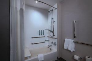 courtyard by marriott colorado springs north air force academy