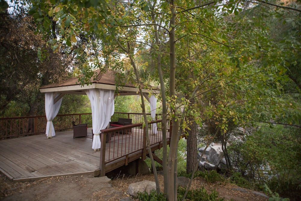 quiet mind lodge retreat and spa sequoias
