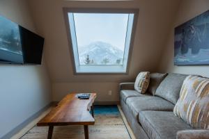 basecamp suites banff