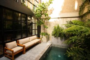 Hotel Coco,,4 star