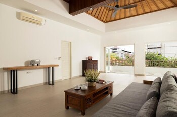 villa christie by nakula