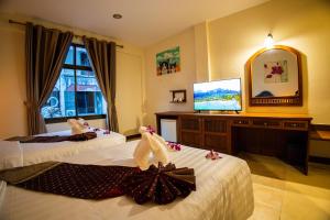 ricos patong residence