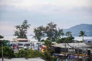 ricos patong residence