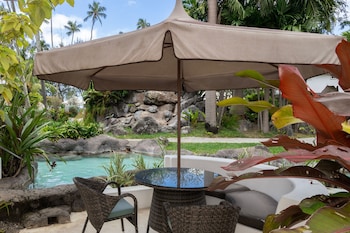 colony club by elegant hotels