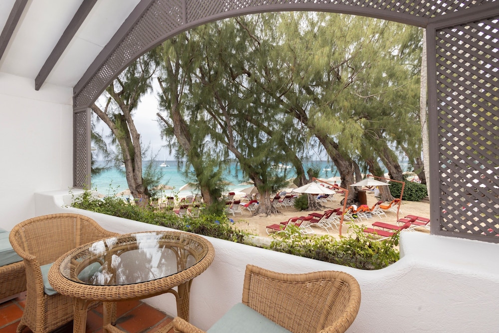 colony club by elegant hotels