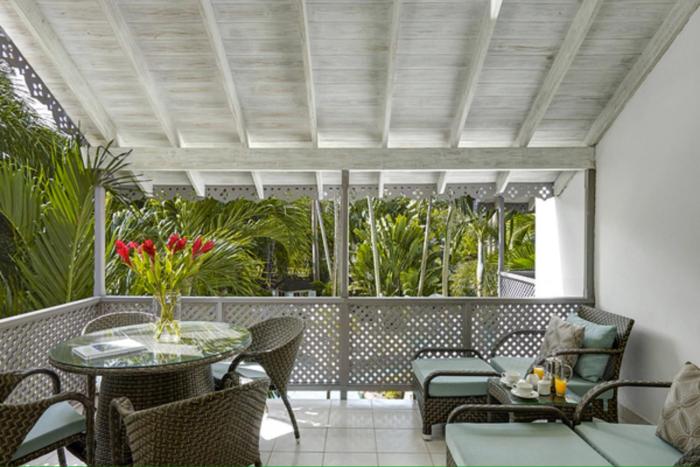 colony club by elegant hotels