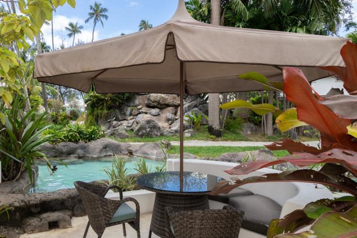 colony club by elegant hotels