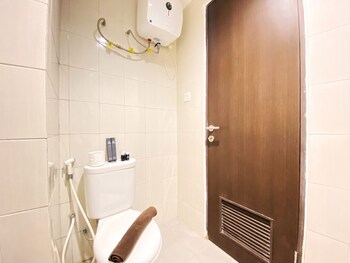 homey designed and cozy 2br at mekarwangi square cibaduyut apartment