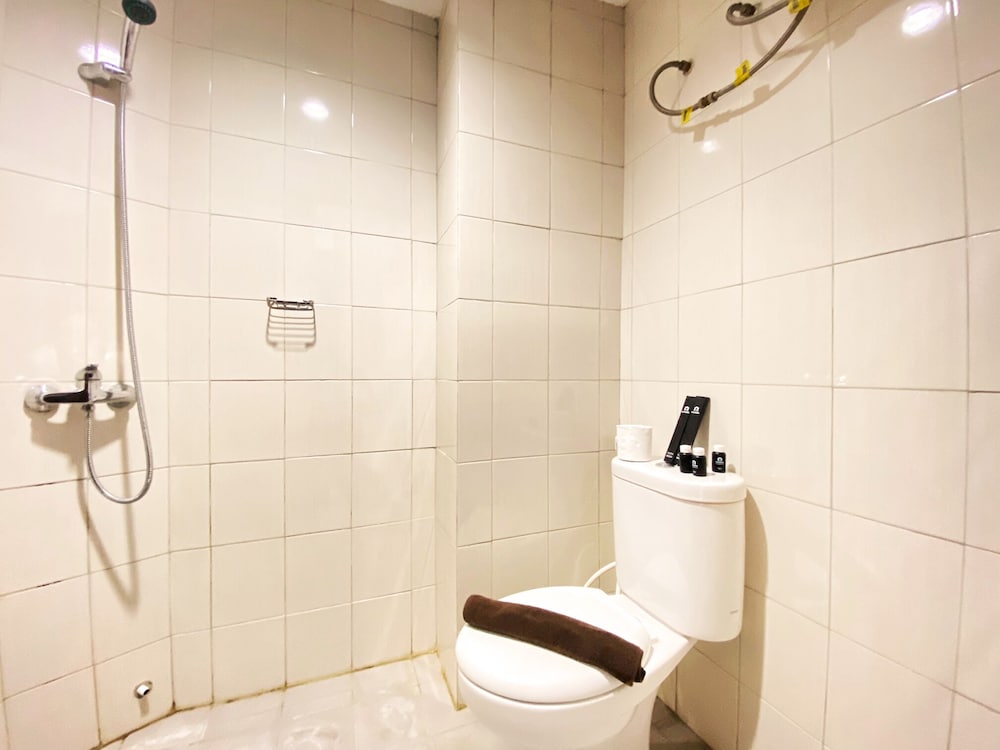 homey designed and cozy 2br at mekarwangi square cibaduyut apartment