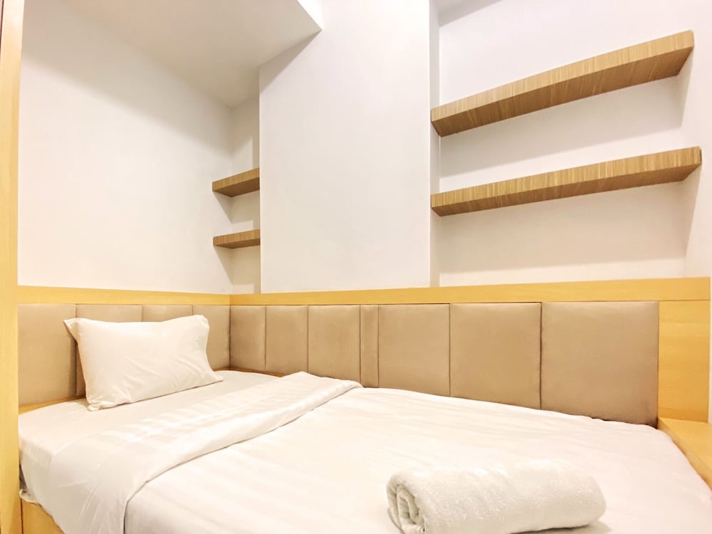 homey designed and cozy 2br at mekarwangi square cibaduyut apartment