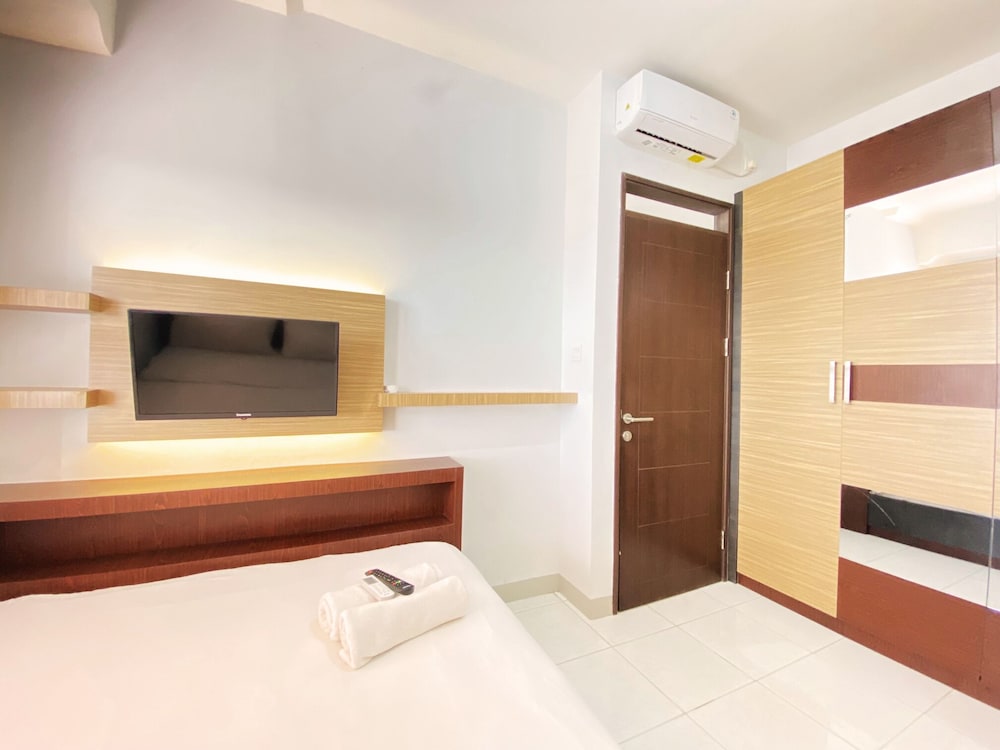 homey designed and cozy 2br at mekarwangi square cibaduyut apartment