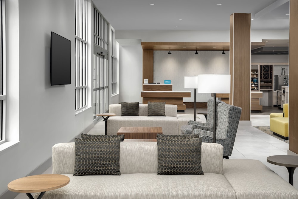 hilton garden inn florence cincinnati airport south