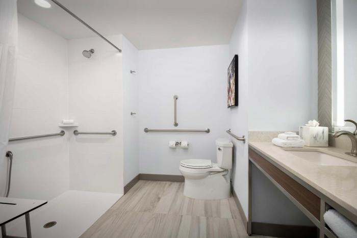 hilton garden inn florence cincinnati airport south