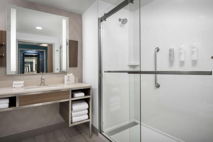 hilton garden inn florence cincinnati airport south