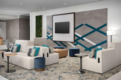 hilton garden inn florence cincinnati airport south