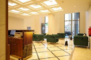 moments living hotel