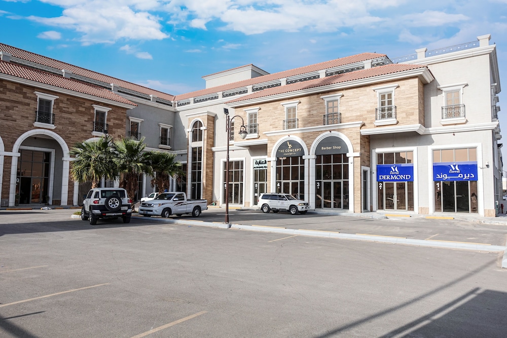 moments living hotel