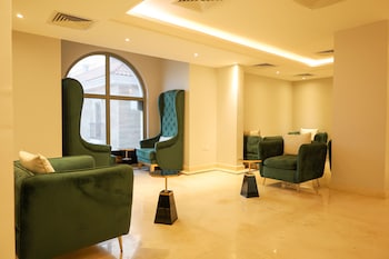 moments living hotel