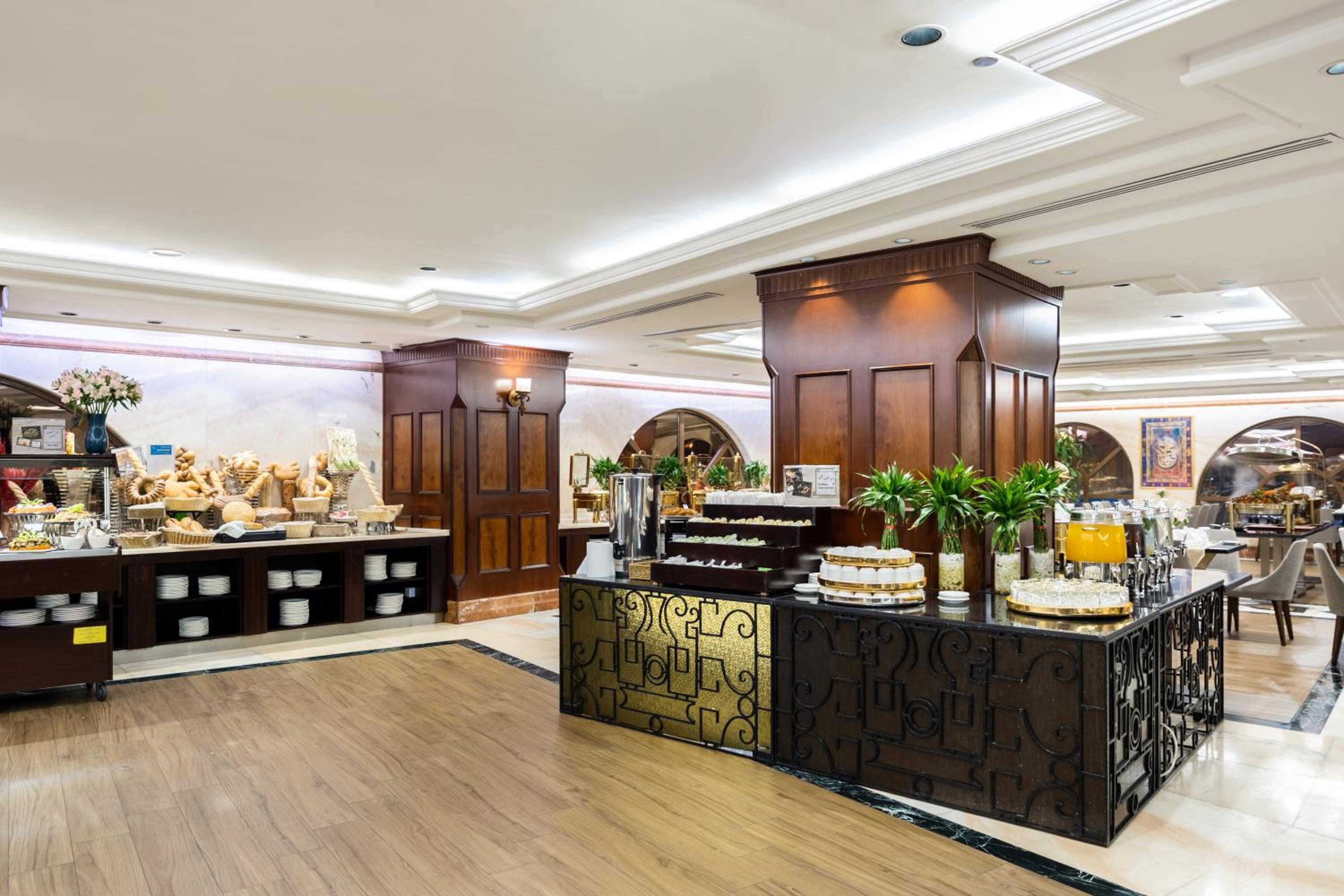 emaar royal hotel al madina